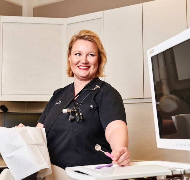 Ny studie: Hemmabehandling med Lumoral-ljusterapi minskar inflammation kring tandimplantat